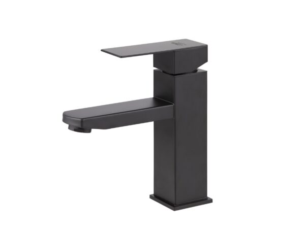 4idwabtl0tg25bzixcziyvr8wbcv6263 scaled